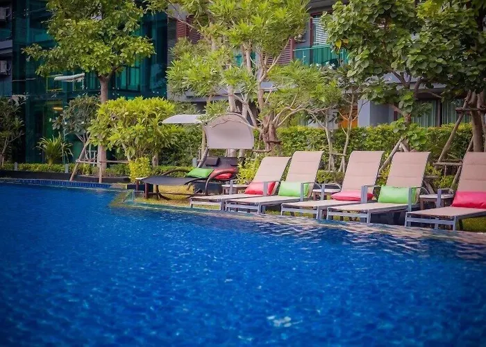 Nice Residence Hotel Huahin - Sha Extra Plus