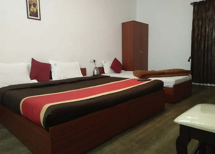 Rosepark Residency- Opposite Rosegarden Hotel Ooty