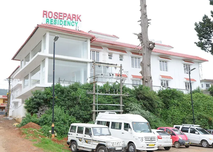 Rosepark Residency- Opposite Rosegarden Hotel Ooty