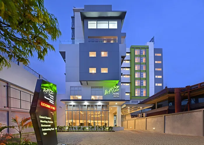 Whiz Prime Hotel Basuki Rahmat Malang