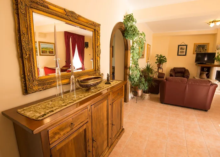 Albergo Della Corte