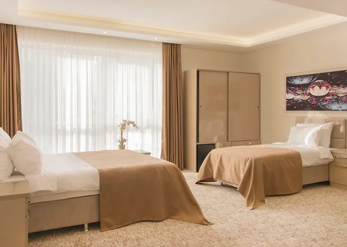 Goldhan Hotel