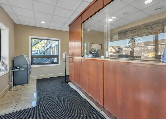 Bentley Motel