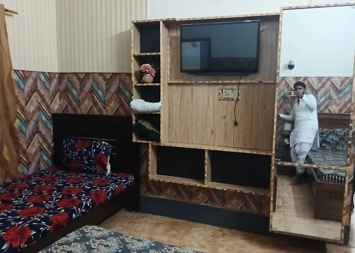 Safari Guest House