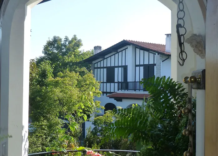 Villa Erresinolettean