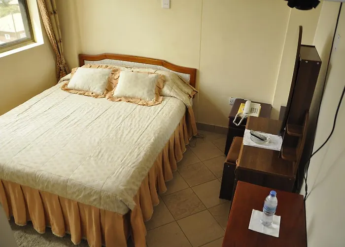 Rich Hotel