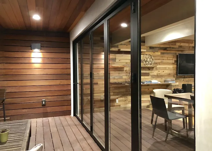 Inn At Moonlight Beach