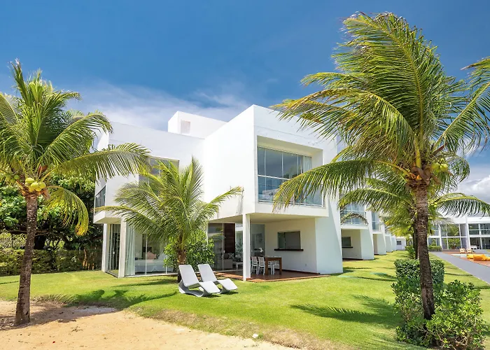 B Blue Beachouses