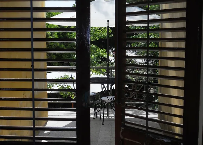 B&B Macrina