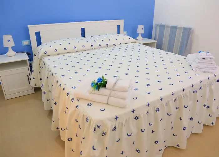 B&B Il Melograno Antico Con Terrazza E Giardino