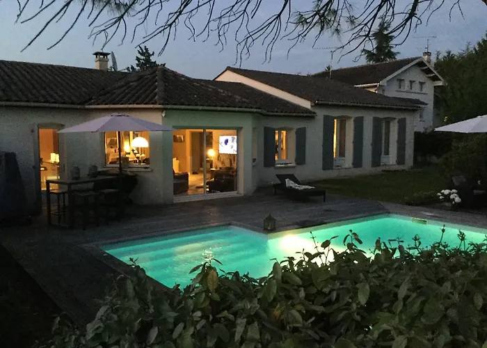 La Maison Des Eaux Claires