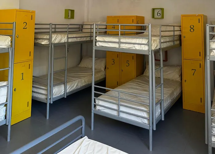 Albergue De Lastur