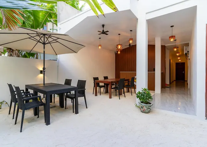 Coco Ukulhas Villa