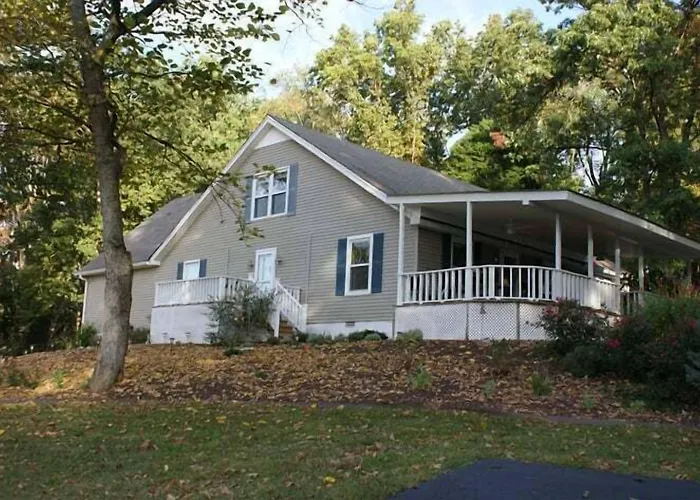 Serenity Hill Bed And Breakfast