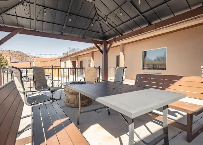 Kanab Suites