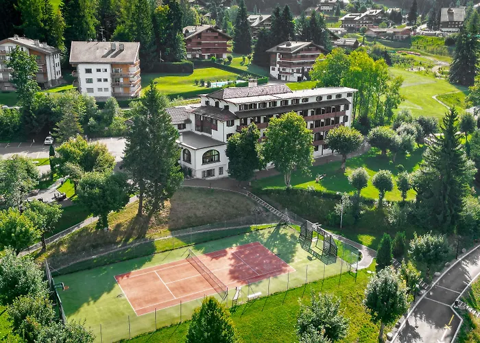 Villars Lodge