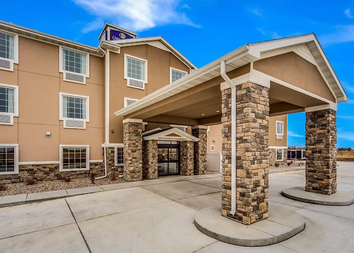 Cobblestone Hotel & Suites - Cozad