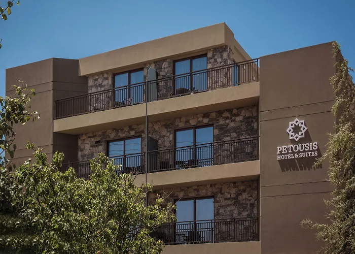 Petousis Hotel & Suites