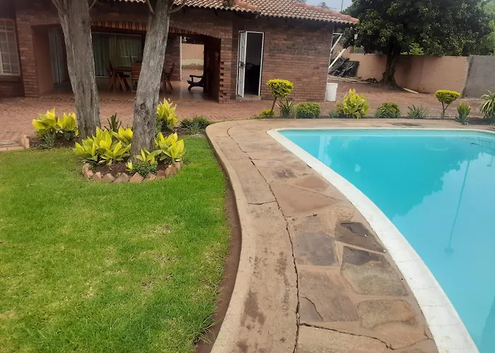Hazelonz Bed &Breakfast