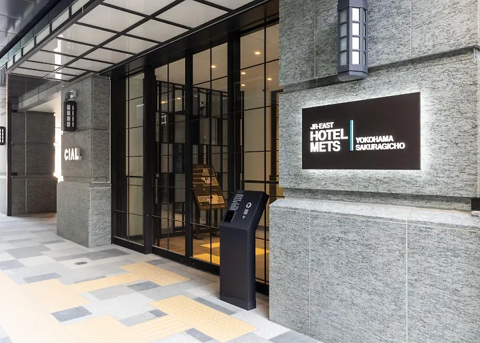 Jr East Hotel Mets Premier Yokohama Sakuragicho