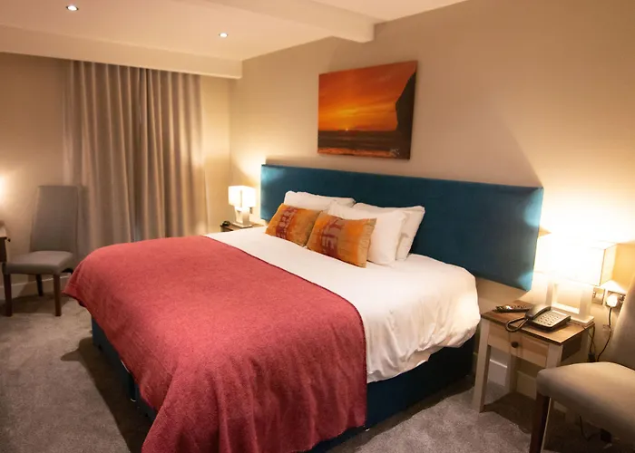 Rooms At The Marine