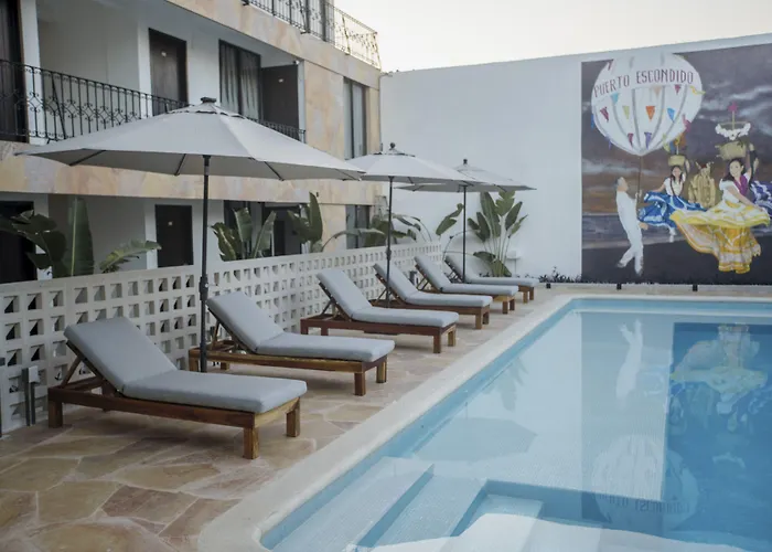 Hotel Camino Del Sol