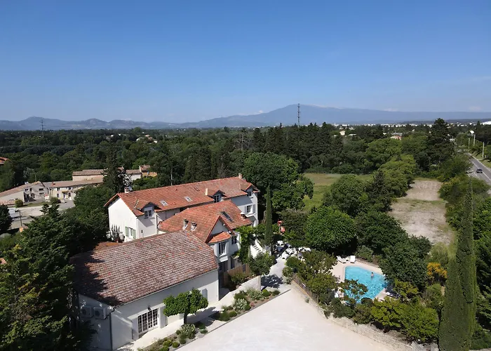 Logis Hotel Le Blason De Provence