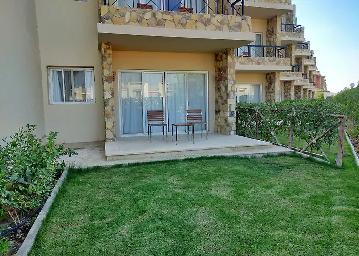Marina Wadi Degla Hotel