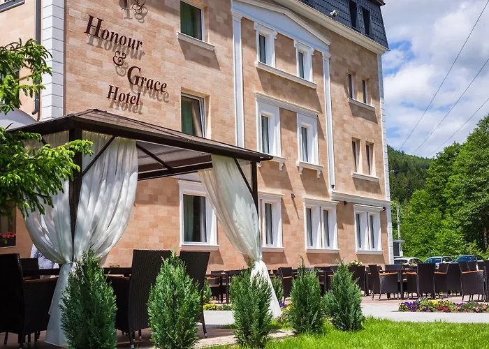 Honour And Grace Hotel