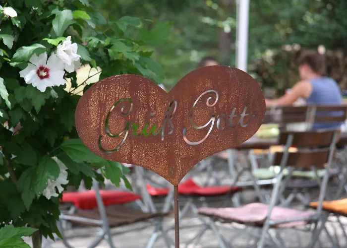 Behringers Freizeit - Und Tagungshotel