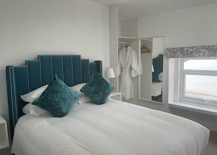 The Shelbourne - Adults Only
