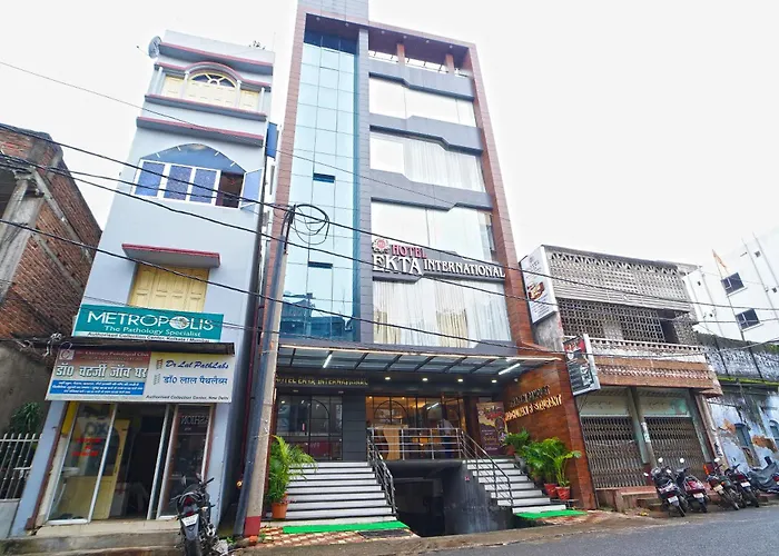 Hotel Ekta International !! 300 Mts From Baba Baidyanath Dham Temple !!