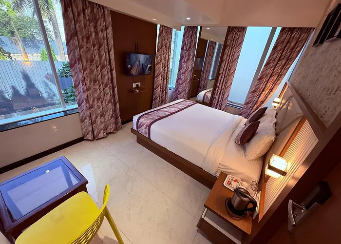 Hotel Pearl Residency Thane