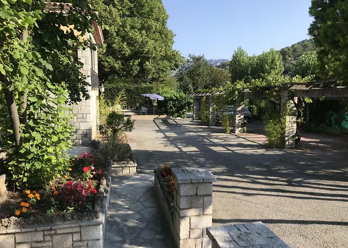 Hotel La Vigneraie