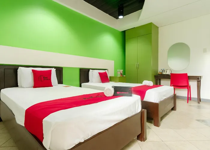 Reddoorz Near Waltermart Subic
