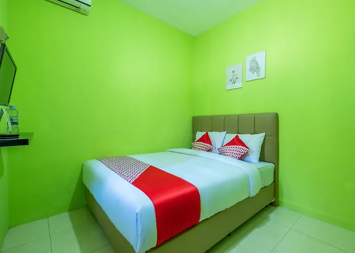 Oyo 1399 Cemara Residence Syariah