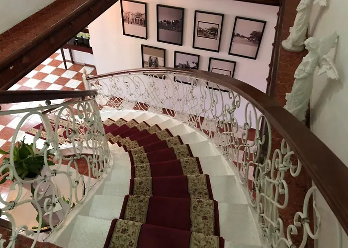Hotel Rey