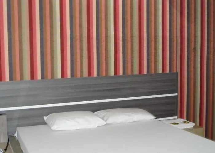 Classic Hotel E Motel