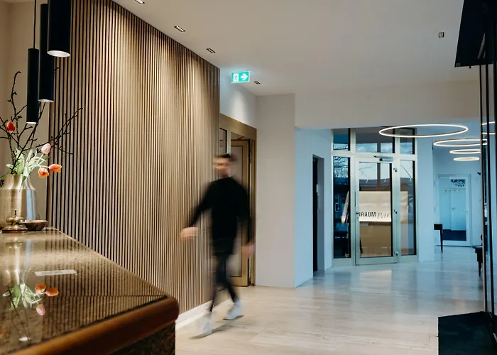 Hotel Crystal
