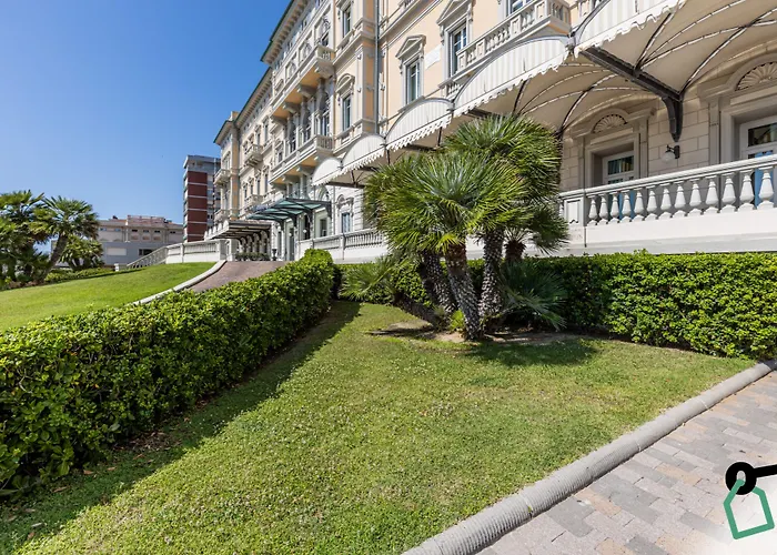 HOTIDAY Room Collection - Livorno Mascagni