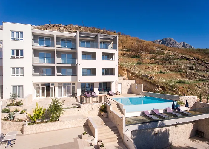 Villa Cascada