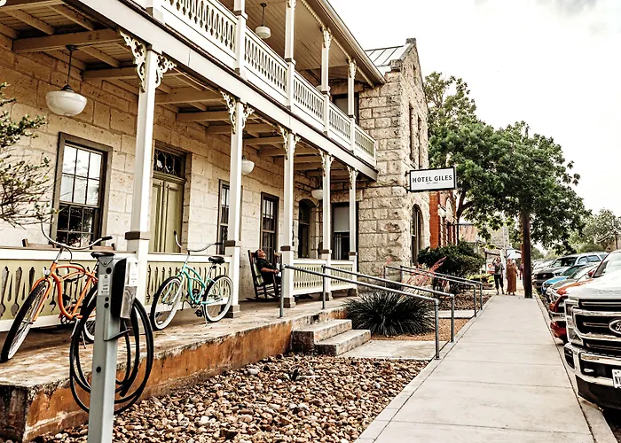 Hotel Giles