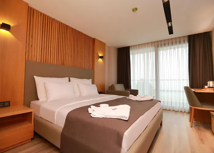 Pikola Otel
