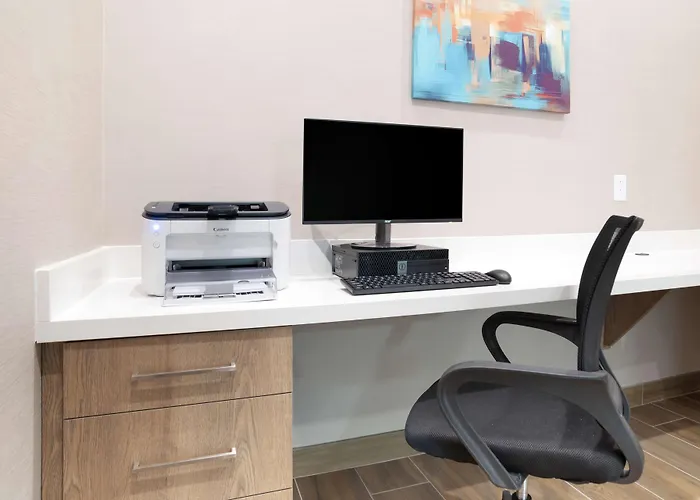 Best Western Plus Mobile Inn And Suites