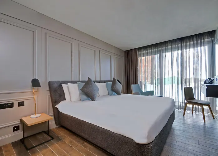 Land'S End, Boutique Hotel