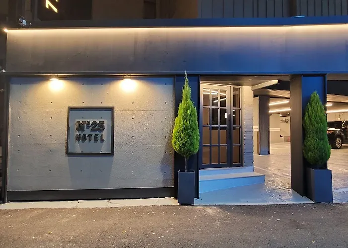 No 25 Hotel Dongam Branch