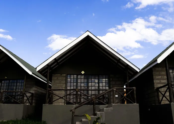Outback Kenya Lodge