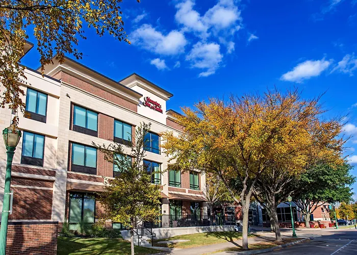 Hampton Inn & Suites Keller Town Center