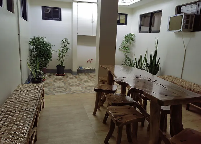 Mansion 8 Residences