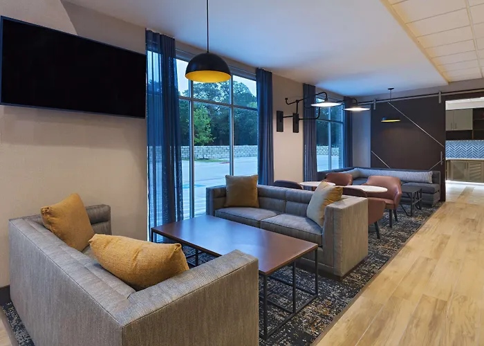 Hyatt Place Austin Lake Travis/Four Points